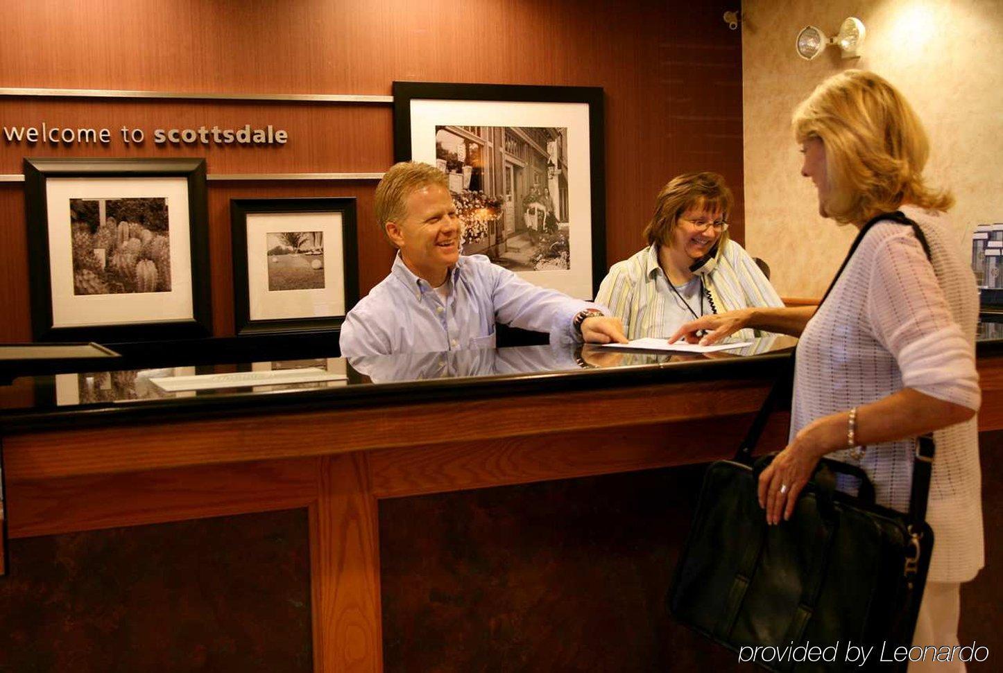 Hampton Inn & Suites Scottsdale On Shea Blvd Dalaman gambar